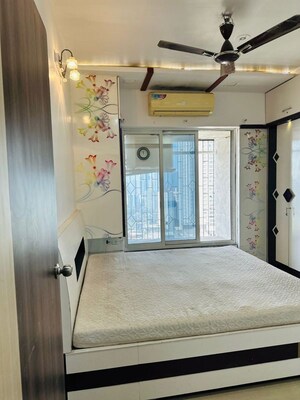 Bedroom in 2 BHK Apartment at Mantri Park, Goregaon East – for Rent