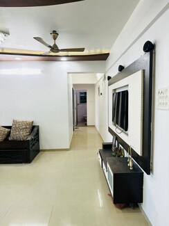 2 BHK + Extra Room Apartment For Rent in Mantri Park
