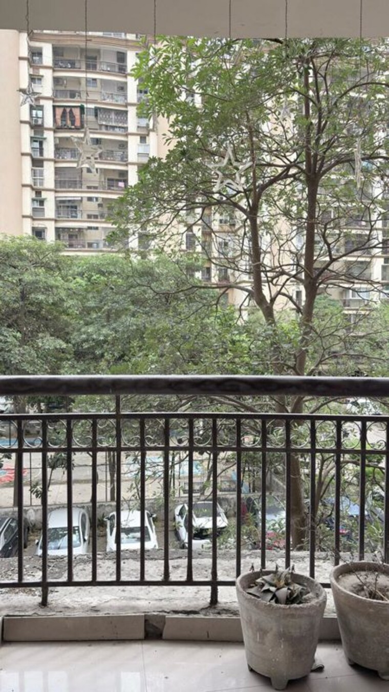 Balcony, skr-new-friends-society 3 Bedroom 1500 Sq.Ft. Apartment In Masuri Ghaziabad 10169284