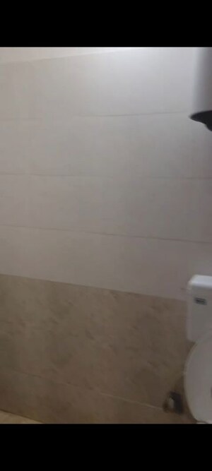 Room in 1 BHK Apartment at Shree Vardhman Green Court, Sector 90 – for Rent