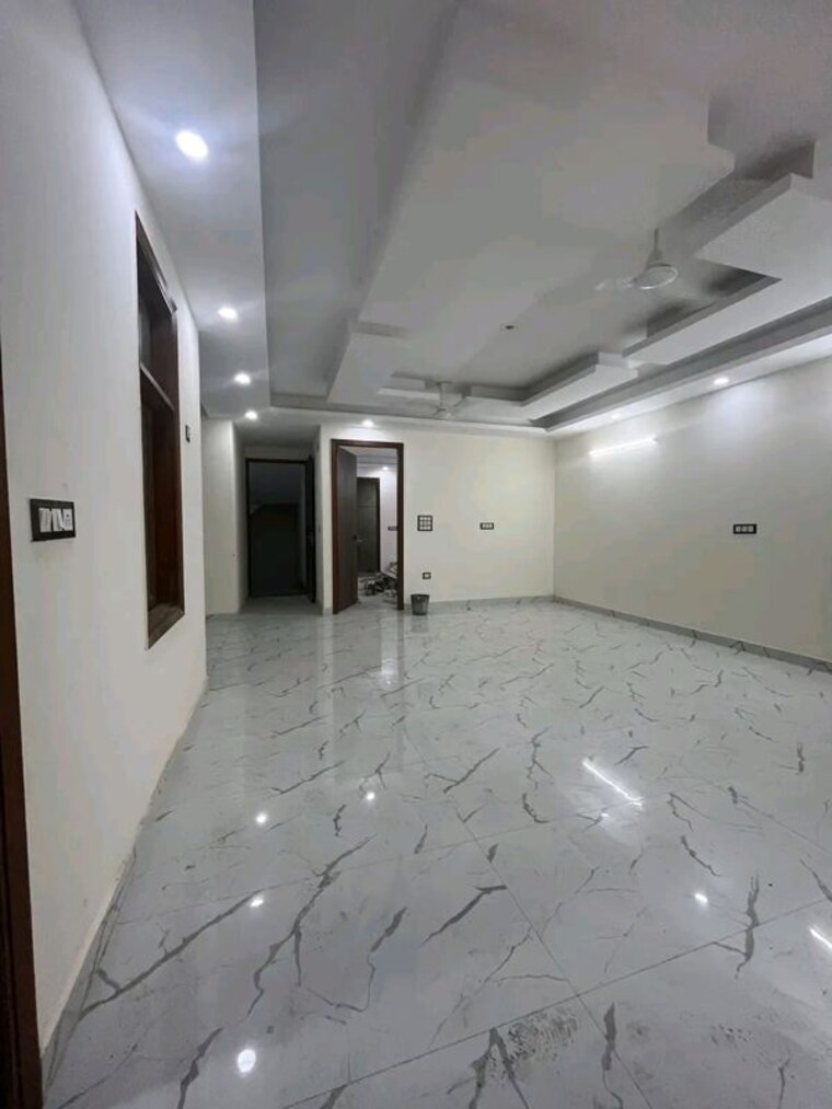 Room, palm-residency-chhatarpur 3 Bedroom 1250 Sq.Ft. Apartment In Chattarpur Delhi 10169327