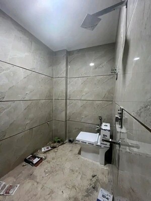 Attached Bathroom in 3 BHK Apartment at Palm Residency Chhatarpur, Chattarpur – for Rent