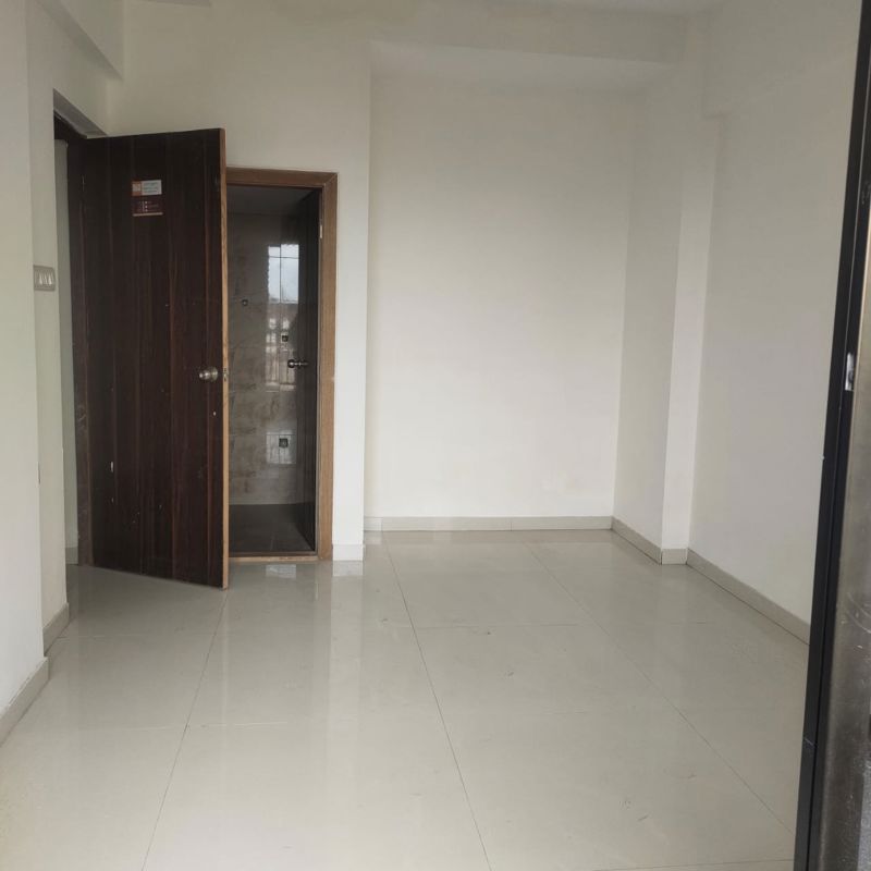 1 BHK + Servant Room 775 Sq.Ft. Apartment in Sarvoday Symphony