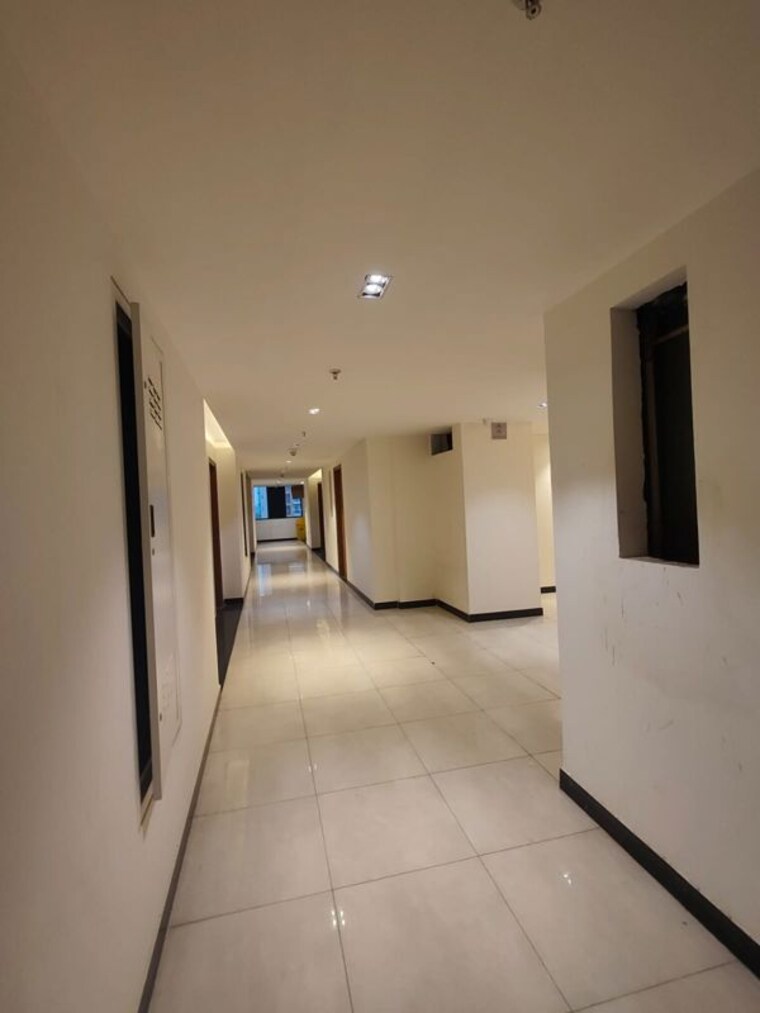 undefined, omaxe-hazratganj Studio 565 Sq.Ft. Apartment In Gomti Nagar Lucknow 10169366