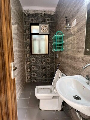 Attached Bathroom in 2 BHK Apartment at Palm Residency Chhatarpur, Chattarpur – for Rent