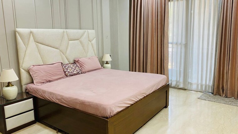 Bedroom, sector 46 3 Bedroom 270 Sq.Yd. Builder Floor In Sector 46 Gurgaon 10169385