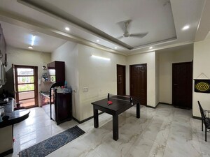 Living Room in 3 BHK Builder Floor at Sector 45 – for Rent