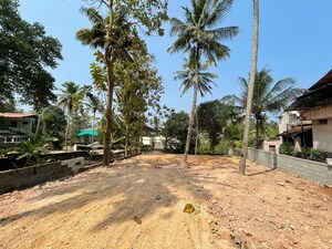  Plot For Sale in Ulloor