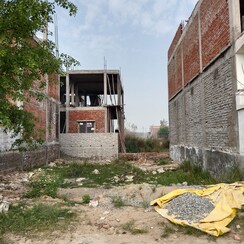Plot For Sale in Rohania