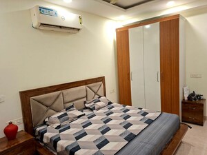 Bedroom in 3 BHK Builder Floor at Vipul World Floors, Sector 48 – for Rent