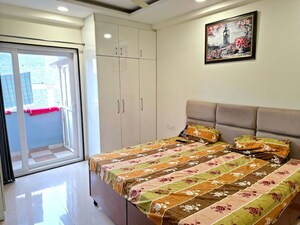 Bedroom in 3 BHK Builder Floor at Vipul World Floors, Sector 48 – for Rent