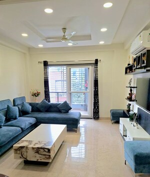 Living Room in 3 BHK Builder Floor at Vipul World Floors, Sector 48 – for Rent