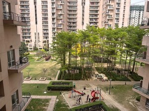3 BHK Apartment – Exterior View View at Unitech Escape, Sector 50 - for Rent