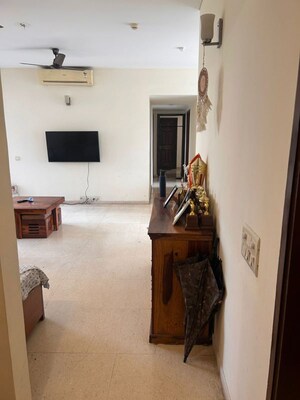 3 BHK Apartment For Rent in Unitech Escape, Sector 50