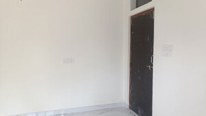 Room in 4 BHK Independent House at Mallampet – for Sale