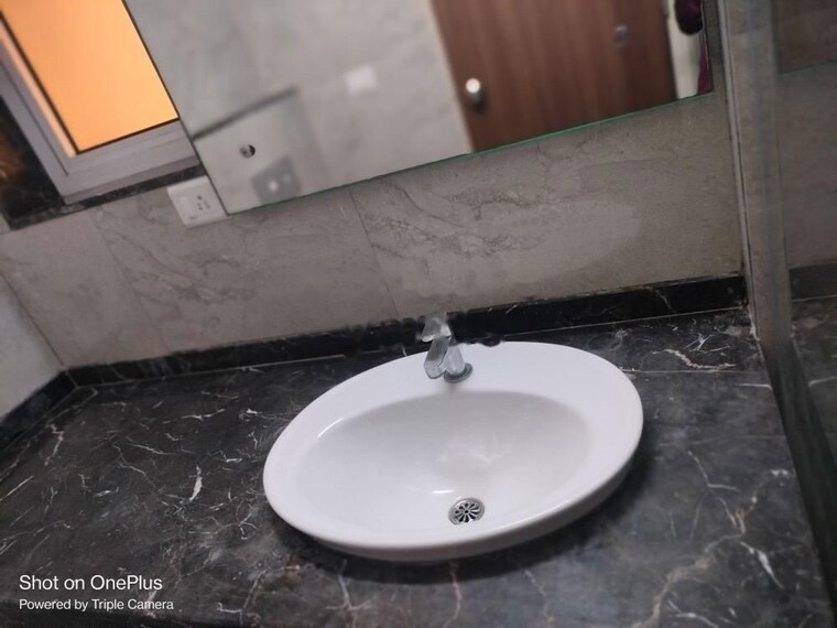 Bathroom, lnt-realty-crescent-bay 2 Bedroom 1050 Sq.Ft. Apartment In Parel Mumbai 10169548