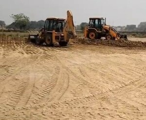  Plot – Exterior View View at Parmanandpur - for Sale