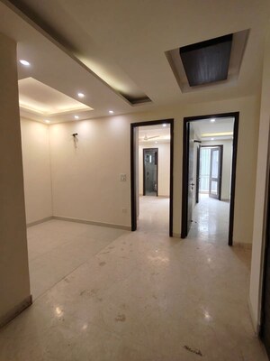 Room in 3 BHK Builder Floor at Greater Kailash – for Sale