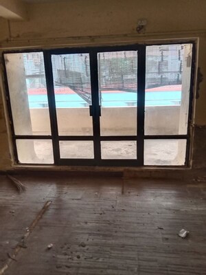 Room in  Office Space at Mayuresh Cosmos, Cbd Belapur Sector 11 – for Sale