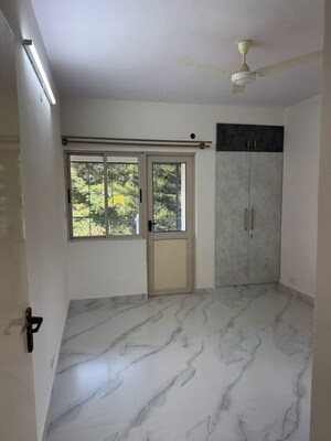 Room in 2 BHK Apartment at Unitech Heritage Estate, Yelahanka – for Sale