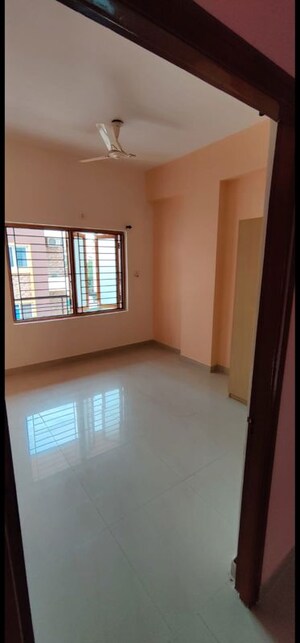 Room in 2 BHK Apartment at Shriram Sahaana, Yelahanka – for Rent