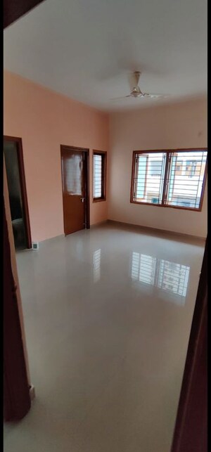 Room in 2 BHK Apartment at Shriram Sahaana, Yelahanka – for Rent
