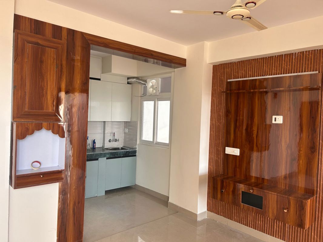 3 BHK + Study Room Apartment For Rent in Zara Aavaas