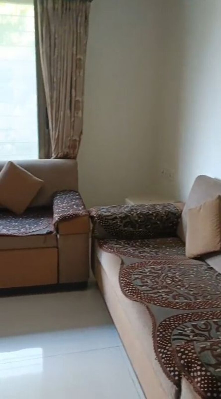 Living Room, vile parle east 2 Bedroom 800 Sq.Ft. Apartment In Vile Parle East Mumbai 10169687