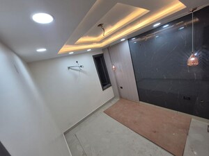 Furnished Amenities in 3 BHK Builder Floor at Dwarka Mor – for Rent