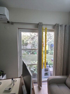 Furnished Amenities in 5 BHK Villa at DLF New Town Heights II, Sector 86 – for Rent