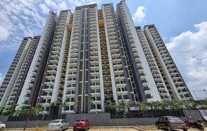 4 BHK Apartment – Exterior View View at Gaur City 2 - 11th Avenue, Sector 16c Greater Noida - for Sale