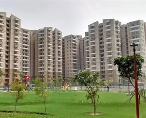 4 BHK Apartment For Sale in Gaur City 2 - 11th Avenue, Sector 16c Greater Noida