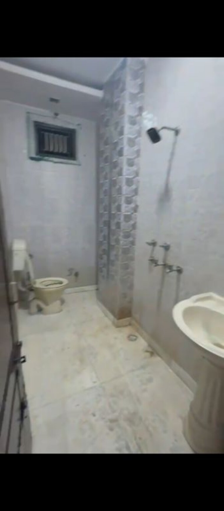 Bathroom, uttam nagar 1 Bedroom 50 Sq.Yd. Builder Floor In Uttam Nagar Delhi 10169752