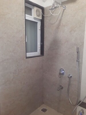 Room in 2 BHK Apartment at Prabha Mandir CHS, Prabhadevi – for Rent