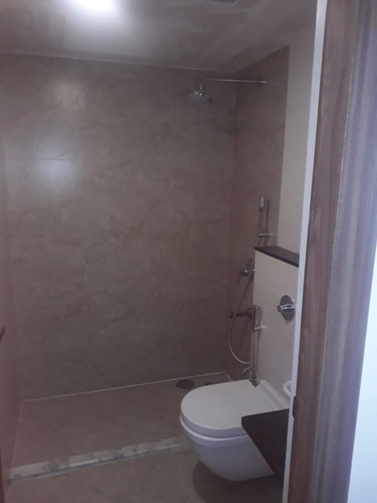 Bathroom, prabha-mandir-chs 2 Bedroom 750 Sq.Ft. Apartment In Prabhadevi Mumbai 10169780