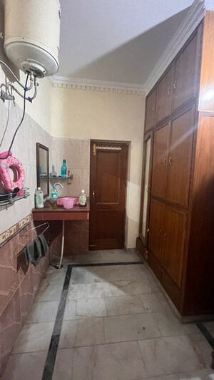 Bathroom in 2 BHK Independent House at Sector 17 – for Rent