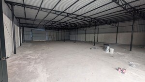 Parking in  Warehouse at Dhul Siras Village – for Rent