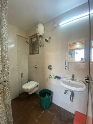 Bathroom in 3 BHK Apartment at Balaji Niwas CHS, Seawoods – for Sale