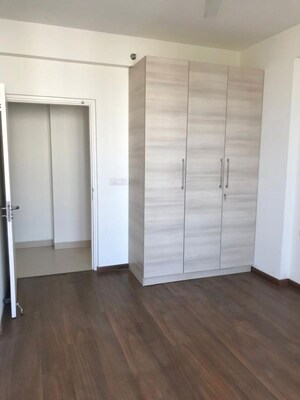 3.5 BHK Apartment For Rent in Emaar The Enclave, Sector 66