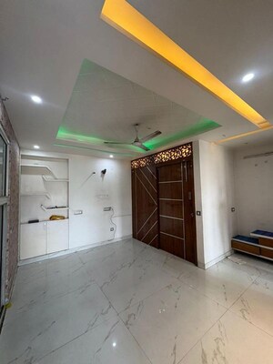 Building Lobby in 1.5 BHK Apartment at Sector 23a – for Rent