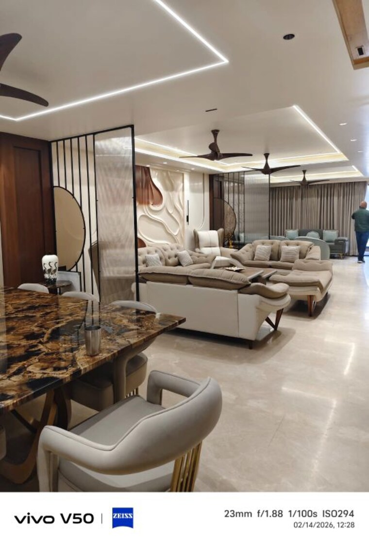 Gym, greater kailash ii 3 Bedroom 217 Sq.Yd. Builder Floor In Greater Kailash ii Delhi 10169887