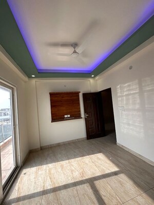 Furnished Amenities in 3 BHK Builder Floor at Seema Dwar – for Sale