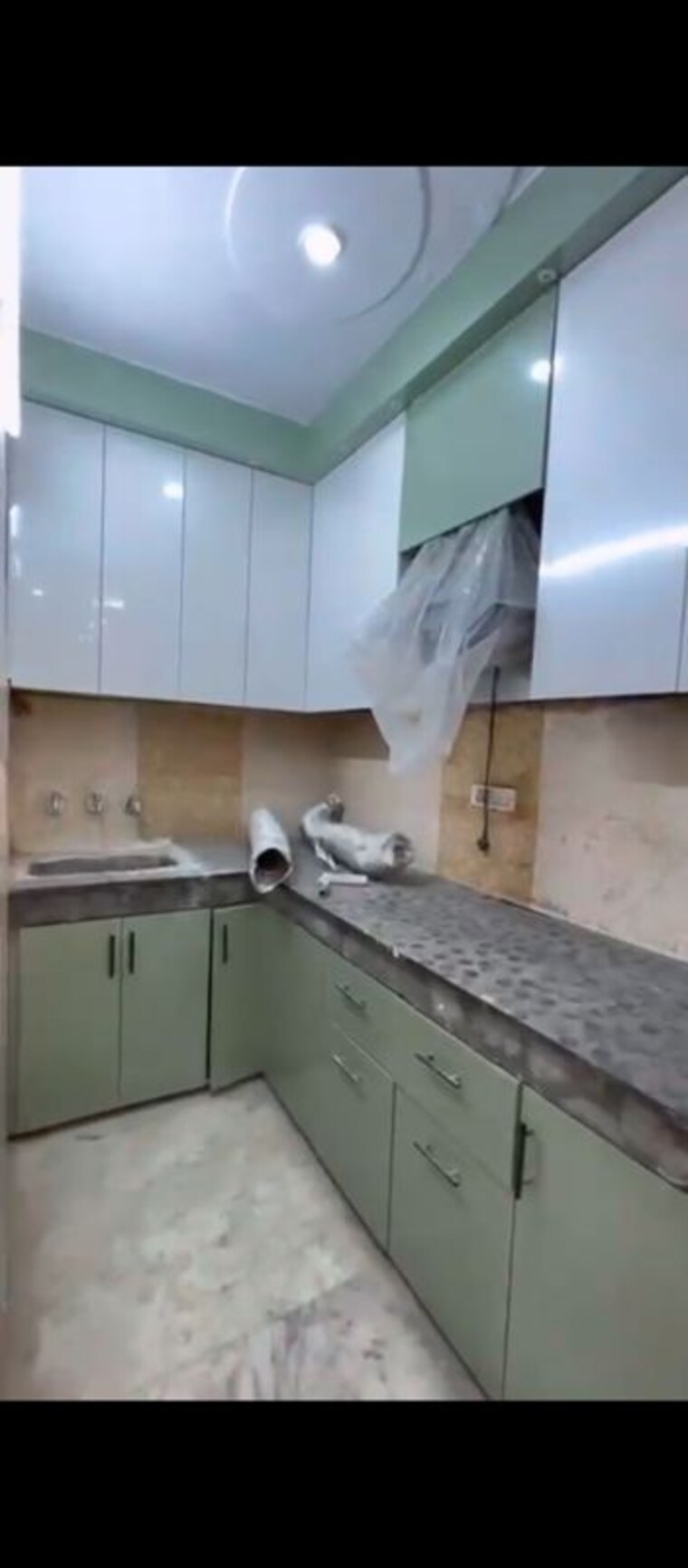 Kitchen, uttam nagar 3 Bedroom 75 Sq.Yd. Builder Floor In Uttam Nagar Delhi 10169899