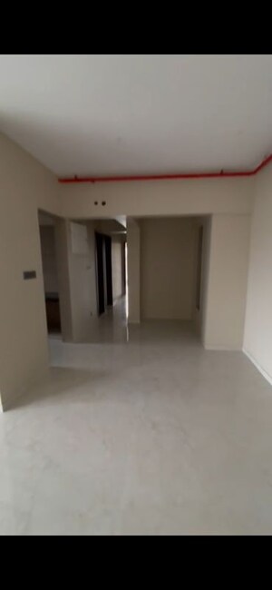 Room in 3 BHK Apartment at Kabra Diamante, Goregaon West – for Sale