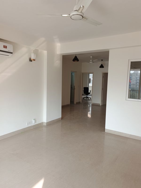3 BHK + Servant Room,Study Room Apartment For Sale in Emaar Emerald Floors Premier