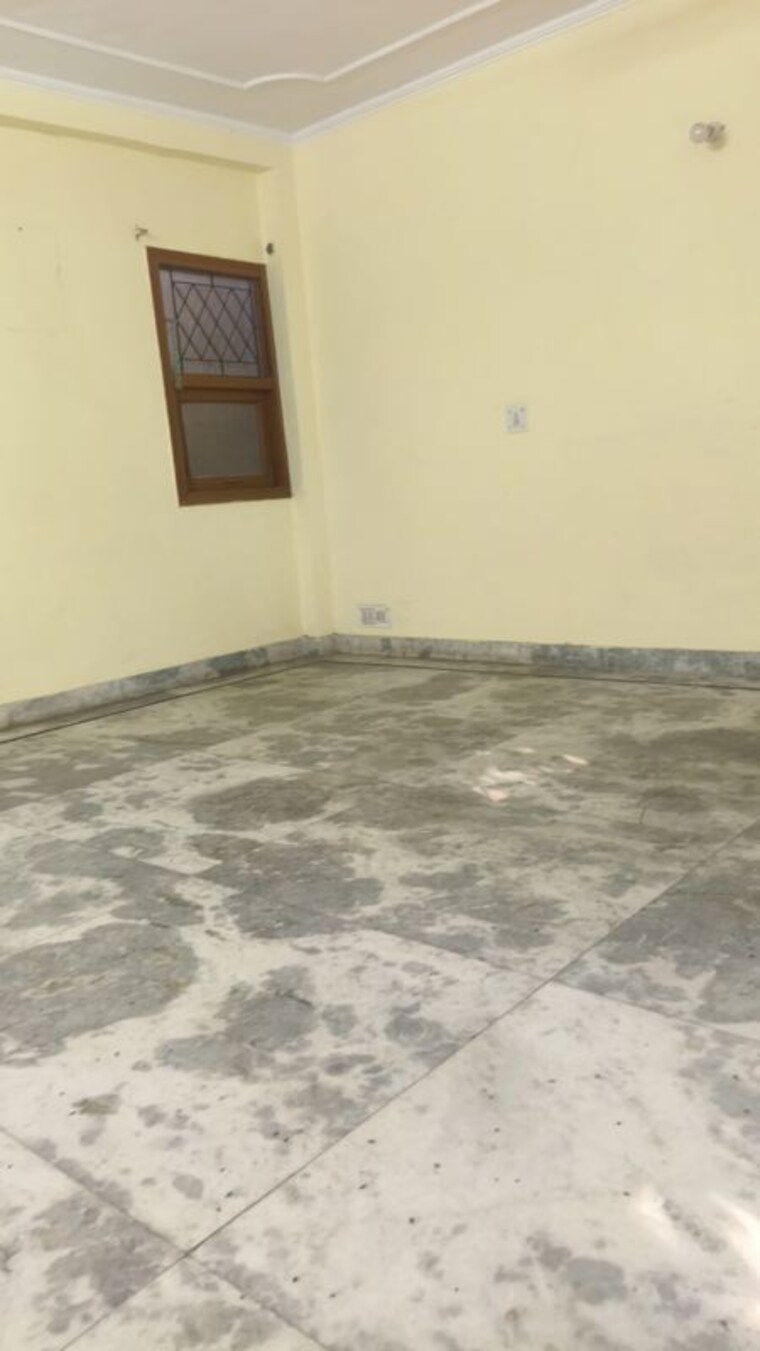 Room, chittaranjan park 3 Bedroom 290 Sq.Ft. Builder Floor In Chittaranjan Park Delhi 10170065