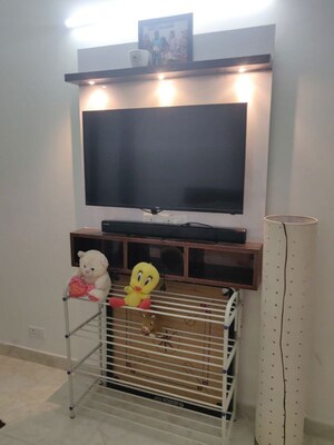 Furnished Amenities in 3 BHK Apartment at Gaurs Siddhartham, Siddharth Vihar – for Rent