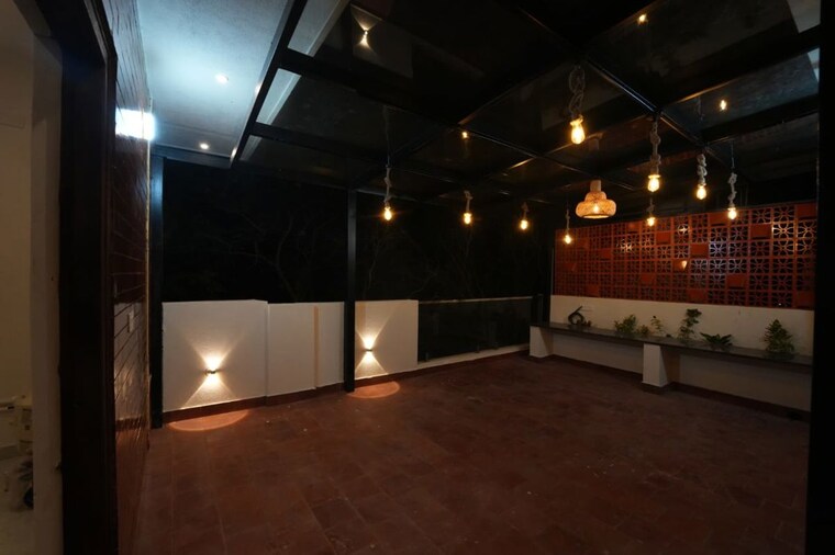  Parking, sampigehalli 3 Bedroom 1600 Sq.Ft. Independent House In Sampigehalli Bangalore 10170076