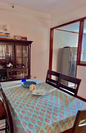 Bedroom in 3.5 BHK Apartment at Unitech Uniworld Gardens, Sector 47 – for Rent