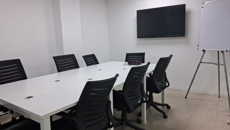 Team Area, sector 63 Commercial Office Space 3000 Sq.Ft. In Sector 63 Noida 10170100